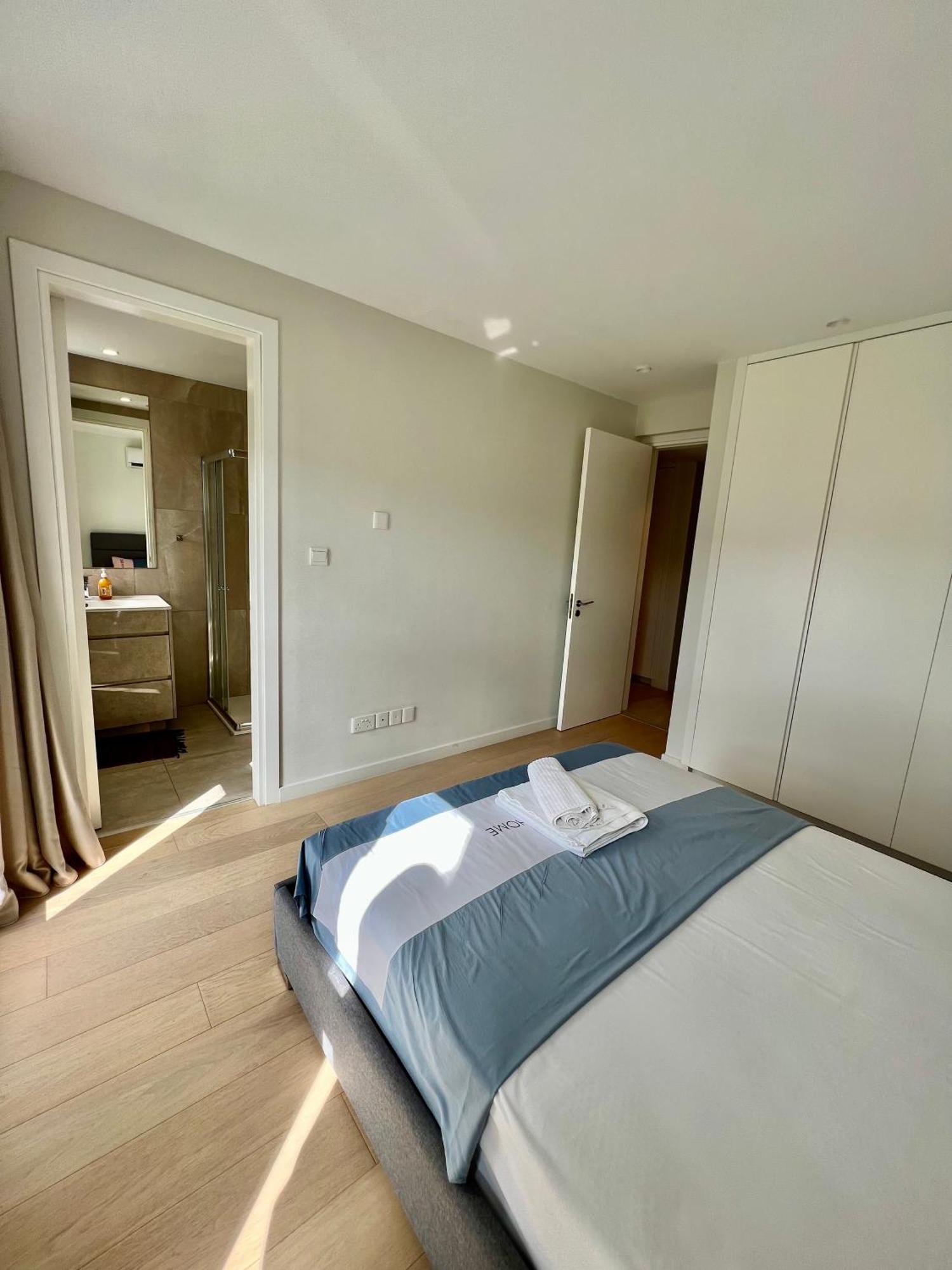 Emerald Suites Protaras Habitación foto